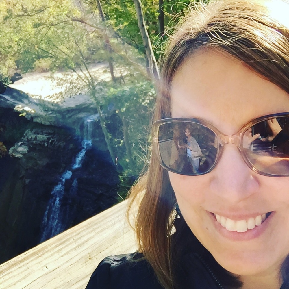 Meet your Posher, Jenifer